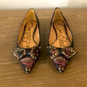 Sam Edelman embroidered flats.